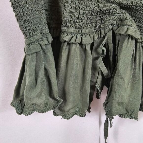 Aritzia Wilfred Dareau Camisole in Green - Size M - Picture 7 of 10